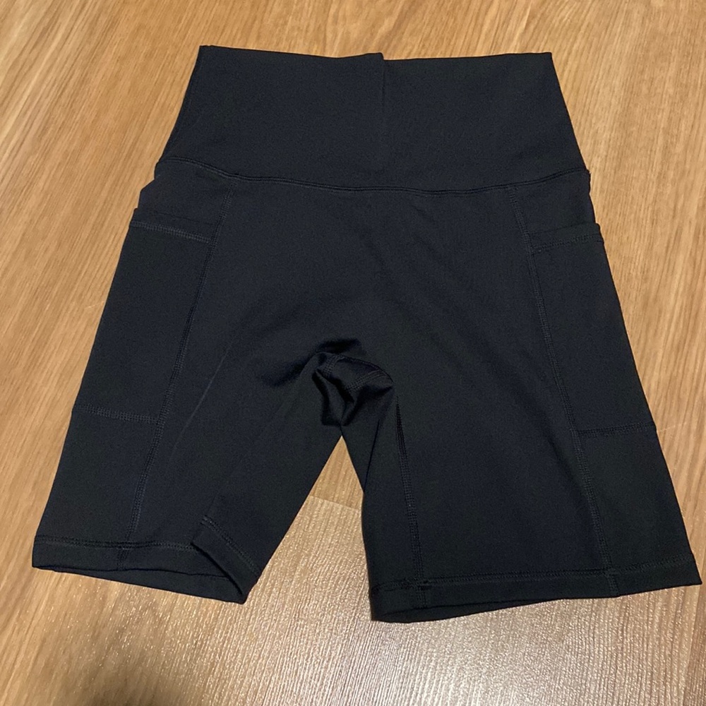 Black Pocket Biker Shorts